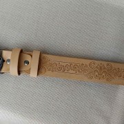 Klasyczna metalowa klamra i solidne wykończenie paska WILK – polska manufaktura galanterii skórzanej Rob Robi.
