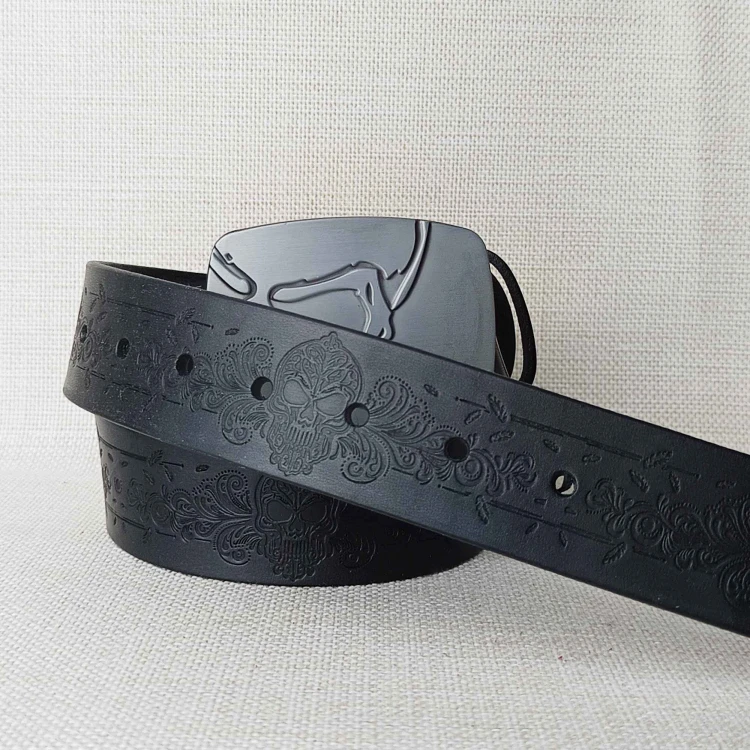 Ekstremalnie gruby czarny pasek do jeansów – przekrój pancernej skóry 4 mm i solidna klamra metalowa.