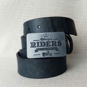 Męski pasek skórzany Rob Robi model RIDERS – lita skóra bydlęca 4 mm, unikalny kolor ciemny grafit / antracyt.