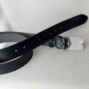 Solidny czarny pasek do jeansów – pancerna lita skóra 4 mm garbowana roślinnie – najwyższa trwałość od Rob Robi.