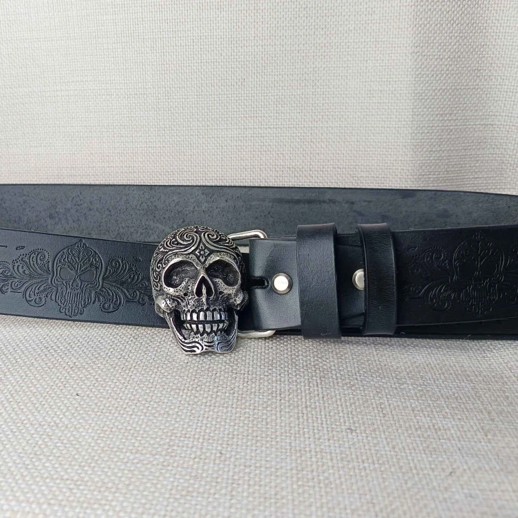 Pasek skórzany CALAVERA – czaszka z ornamentami spiralnymi, czarny Full Grain 4 mm, Rob Robi